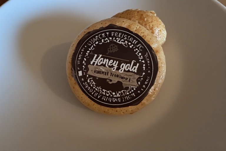 honey-gold
