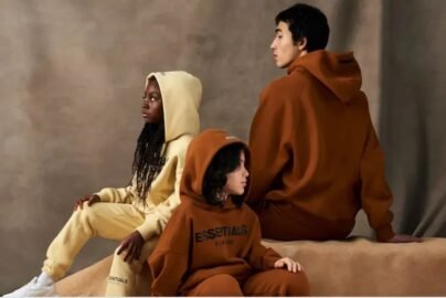 Essentials Hoodie Canada: The Symbol of Effortless Modern Style