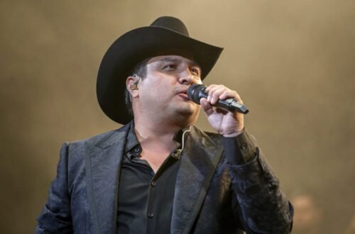 Julión Álvarez Tours